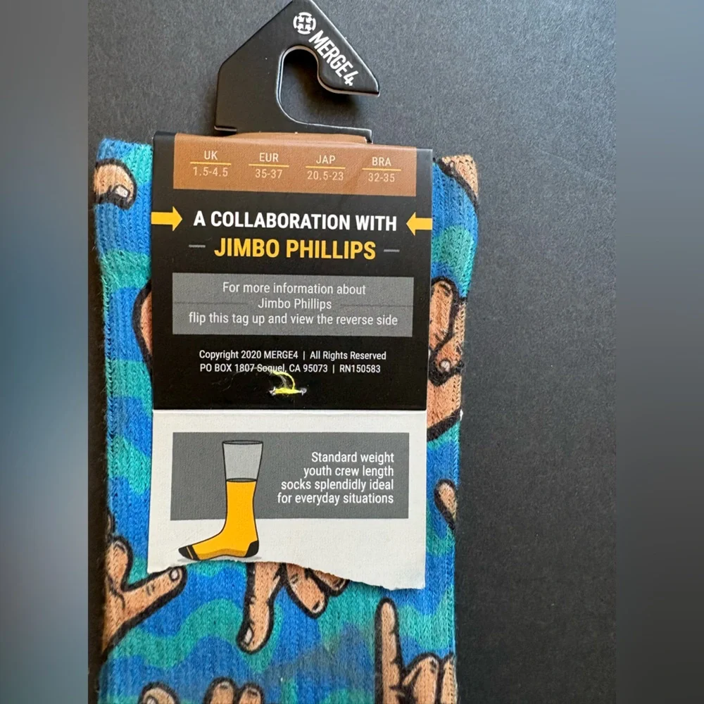 Merge4 playful socks